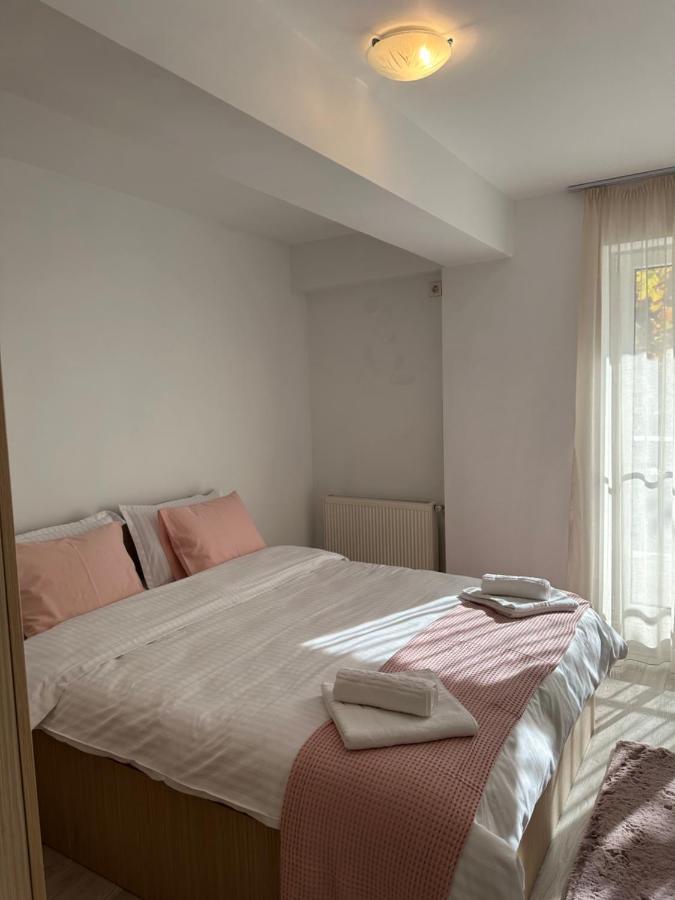 Fly Airport Residences & Therme-Self Check-In Otopeni Esterno foto