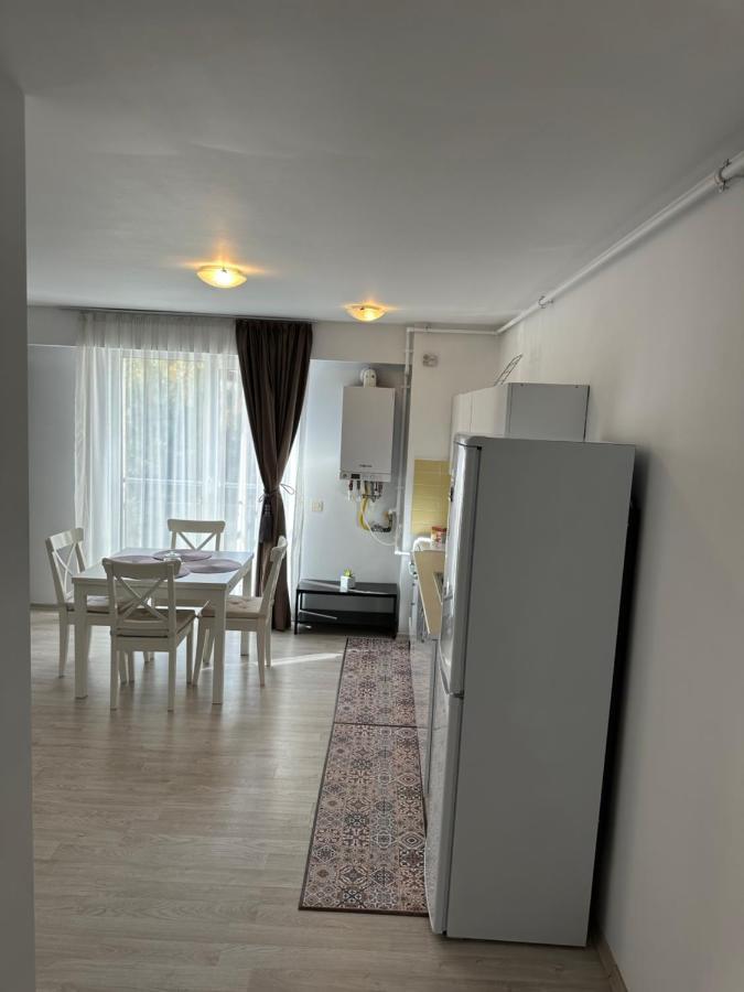 Fly Airport Residences & Therme-Self Check-In Otopeni Esterno foto